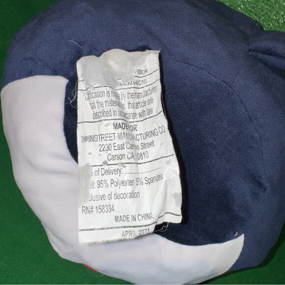 Fiesta Toys Lil' Huggy "Stan" Shark Stuffed Animal - Picture 4 of 4